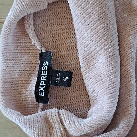 Express Mock Neck Ruched Puffed Sleeves Pullover Knit Baby Pink Sweater - Picture 5 of 9